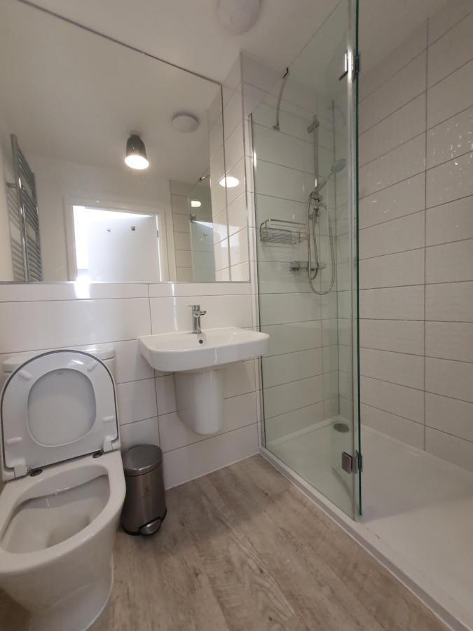 צ'סטרפילד Lovely Home Close To City Center & Rail Station מראה חיצוני תמונה