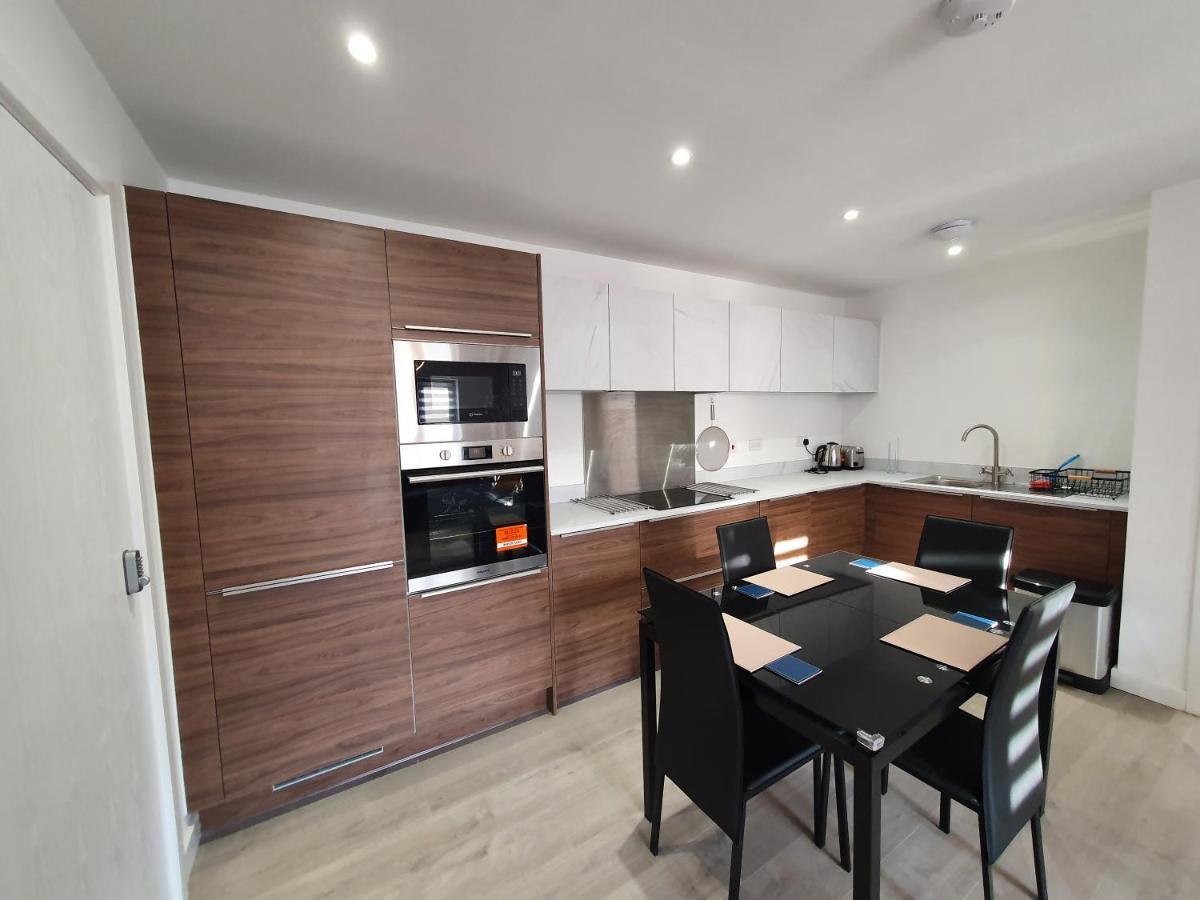 צ'סטרפילד Lovely Home Close To City Center & Rail Station מראה חיצוני תמונה